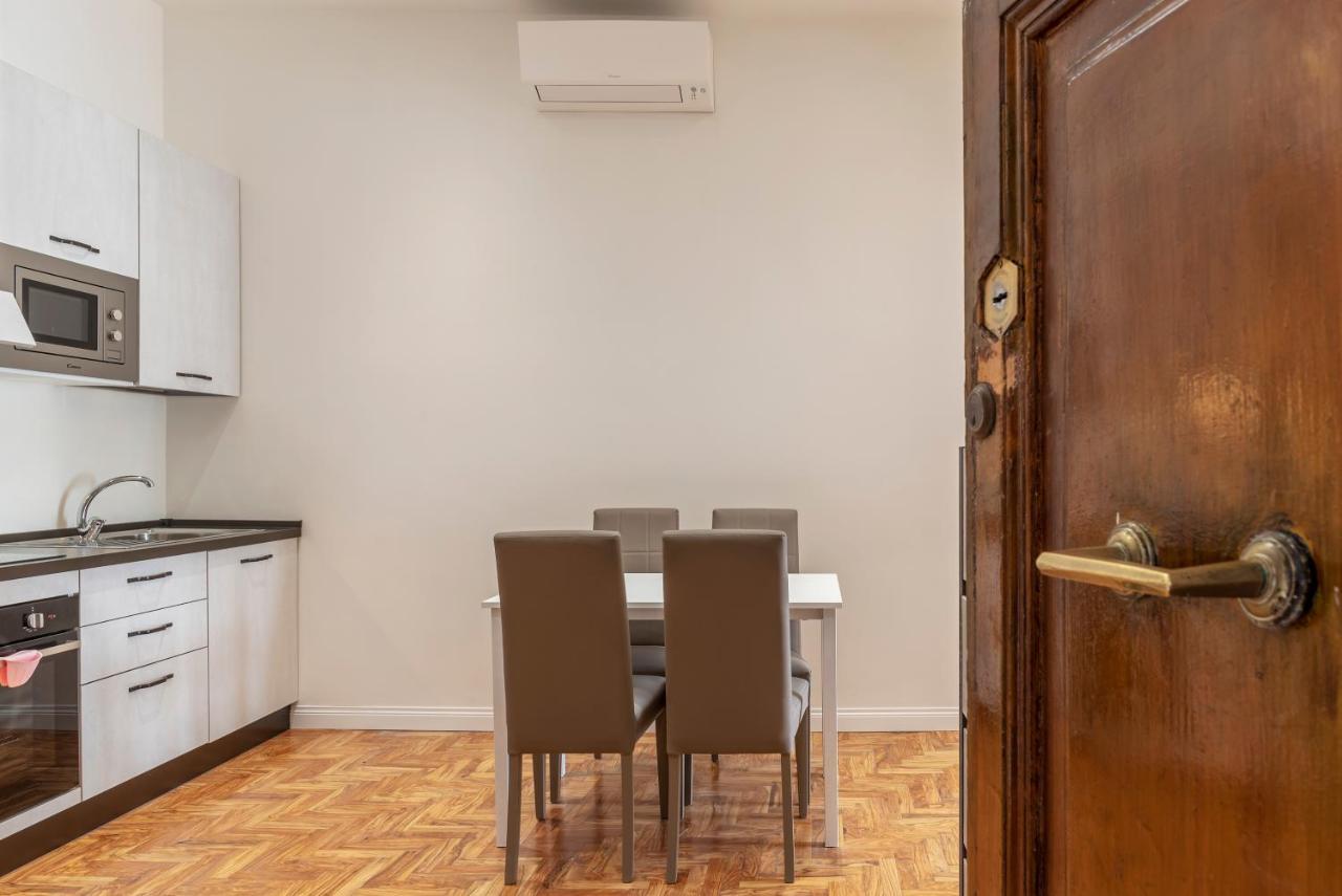 Rione Prati Elegant Apartment With Balcony Roma Eksteriør bilde